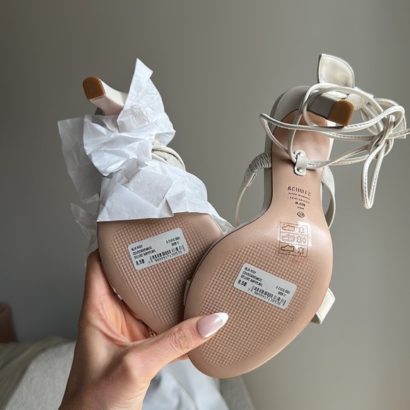 NIB SCHUTZ Alia High Nappa Leather Sandal - 8.5 / Pearl / Nappa Leather - Picture 7 of 8